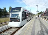 Aarhus letbanelinje L1 med lavgulvsledvogn 2111-2211 ved Ryomgård (2020)