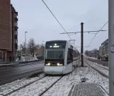 Aarhus letbanelinje L2 med lavgulvsledvogn 2102-2202 ved Nørreport (2021)