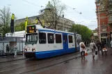 Amsterdam sporvognslinje 5 med ledvogn 910 ved Leidseplein (2011)