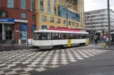 Antwerpen sporvognslinje 11 med motorvogn 7148 på Koningin Astridplein (2011)