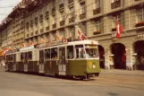 Bern sporvognslinje 9 med ledvogn 15 på Spitalgasse (1982)