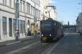 Bratislava sporvognslinje 11 med motorvogn 7904 på Štúrova (2008)