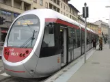 Firenze sporvognslinje T1 med lavgulvsledvogn 1012 på Via Luigi Alamanni (2010)