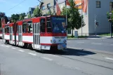 Gotha sporvognslinje 1 med ledvogn 307 på Ekhofplatz (2012)