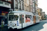 Grudziądz sporvognslinje T2 med ledvogn 77 på Rynek Główny (2004)