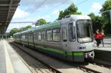 Hannover sporvognslinje 3 med ledvogn 2559 ved Altwarmbüchen (2012)