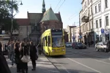 Kraków ekstralinje 6 med lavgulvsledvogn 2020 ved Plac Wszystkich Świętych (2011)