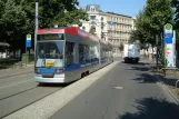 Leipzig lavgulvsledvogn 1147 "J. Christoph Gottsched" ved Waldplatz (2008)