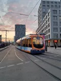 Mannheim lavgulvsledvogn 5701 ved MA Hauptbahnhof (2023)