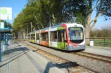 Mannheim regionallinje 5 med lavgulvsledvogn 4127 ved Neuostheim (2009)