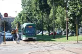 Milano sporvognslinje 7 med lavgulvsledvogn 7502 på Corso Sempione (2009)