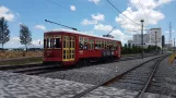 New Orleans linje 2 Riverfront med motorvogn 461 ved Dumaine St. (2018)