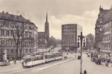 Postkort: Chemnitz sporvognslinje 2 med motorvogn 42 på Fritz-Heckert-Platz (Falkeplatz) (1930)