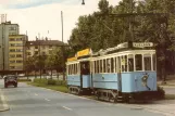 Postkort: Oslo motorvogn 121 på Kirkeveien (1950-1960)