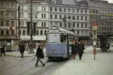 Postkort: Stockholm sporvognslinje 6 med motorvogn 490 ved Norrmalmstorg (1965)