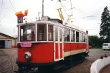 Prag 41 med motorvogn 2210 ved Vozovna Střešovise (2001)