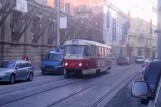 Prag sporvognslinje 5 med motorvogn 8077 på Na Poříčí (2005)