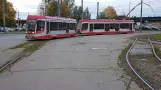 Sankt Petersborg sporvognslinje 6 med motorvogn 3710 ved ul. Korablestroitielej (2017)