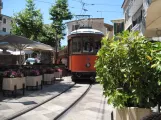 Sóller sporvognslinje med motorvogn 20 på Plaça de sa Constitució (2013)