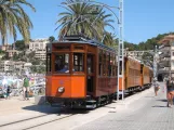 Sóller sporvognslinje med motorvogn 22 på Carrer de la Marina (2013)