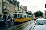 Stuttgart sporvognslinje 15 med ledvogn 416 ved Kirchtalstr. (2003)