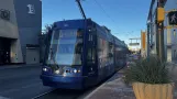 Tucson Sun Link med lavgulvsledvogn 103 ved Congress / Stone (2024)