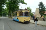 Woltersdorf sporvognslinje 87 med motorvogn 27 ved Thälmannplatz (2008)