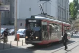 Zagreb sporvognslinje 13 med ledvogn 911 på Praška ulica (2008)