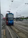 Zagreb sporvognslinje 5 med ledvogn 2109 i krydset Ulica kneza Branimira/Avenija Marina Držića (2022)