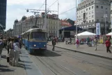 Zagreb sporvognslinje 6 med motorvogn 448 på Trg bana Josipa Jelačića (2008)