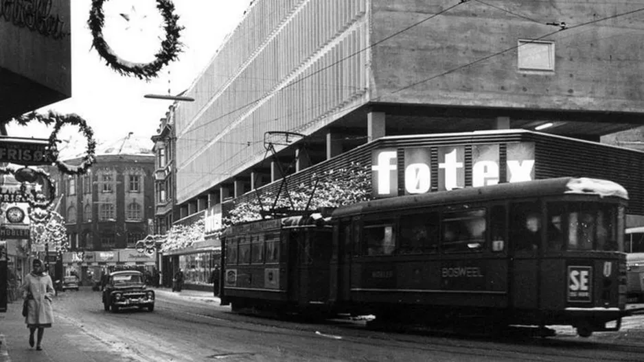 Aarhus sporvognslinje 1 med bivogn 41 på Guldsmedegade (1968-1971)