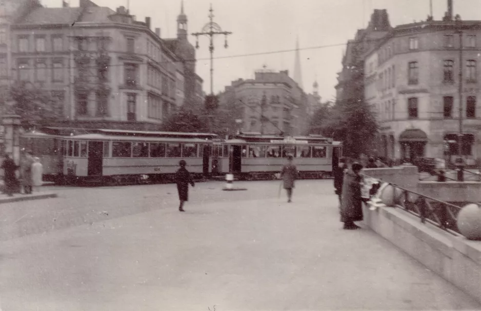 Arkivfoto: Hamborg sporvognslinje 18  på Poststraße (1928)