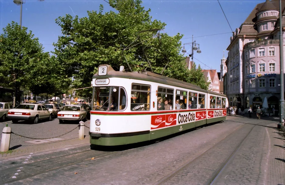 Augsburg sporvognslinje 2 med ledvogn 529 på Königsplatz (1989)