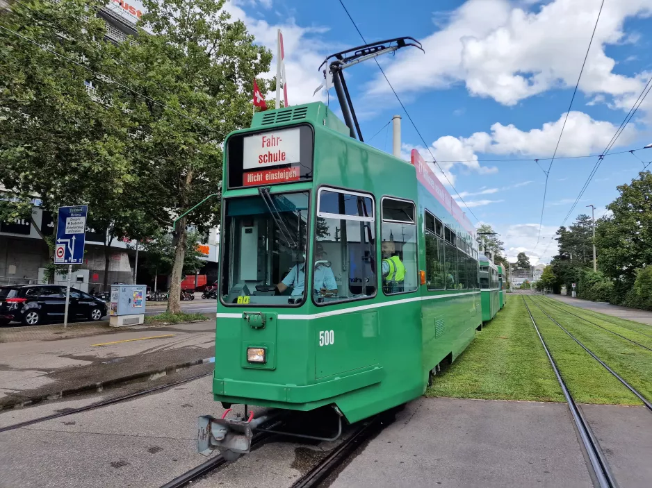 Basel motorvogn 500 på St. Jakob-Strasse (2023)