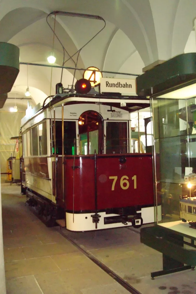 Dresden motorvogn 761 på Verkehrsmuseum (2011)