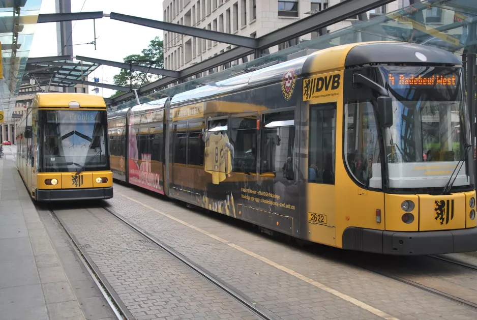 Dresden sporvognslinje 1 ved Postplatz (2015)