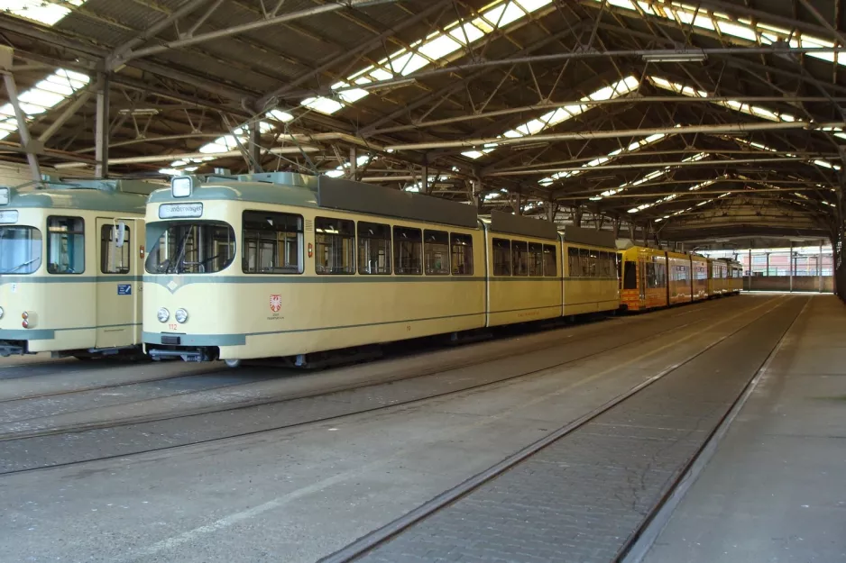 Frankfurt am Main museumsvogn 112 inde i Heilbronner Straße (2010)