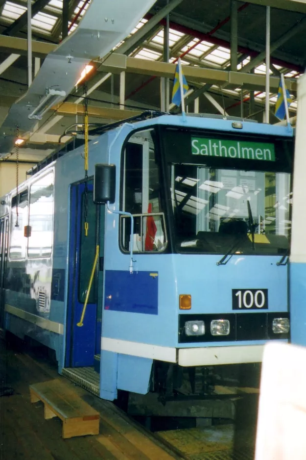 Gøteborg motorvogn 100 "Praha" inde i Gårdahallen (2005)