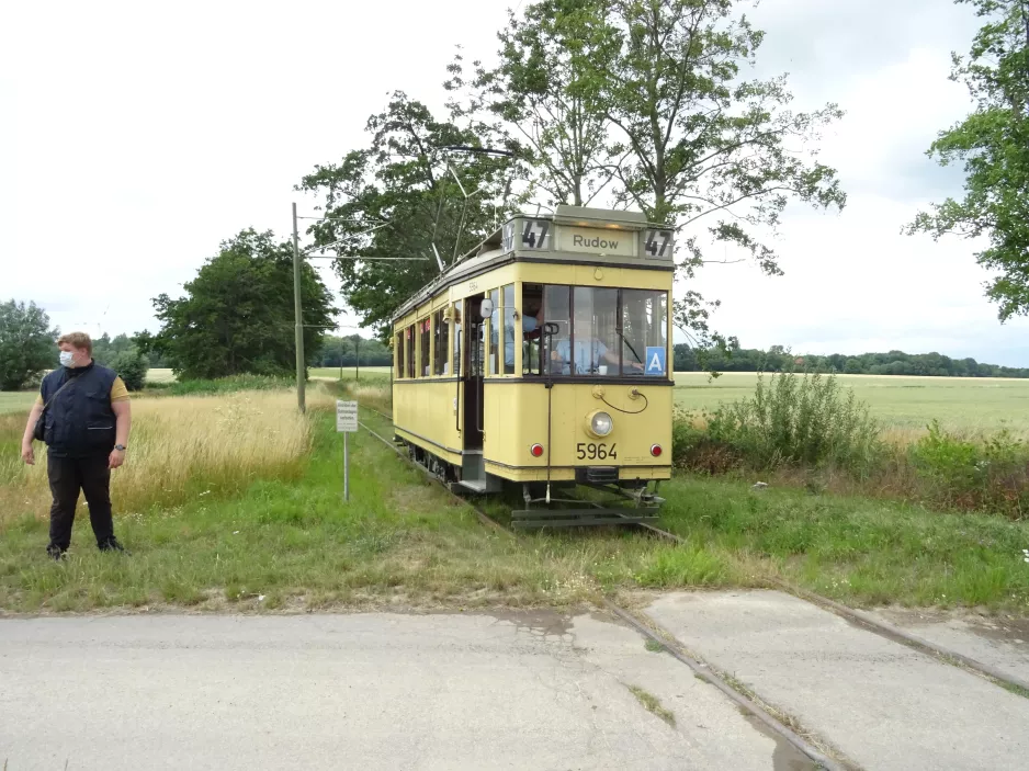 Hannover Aaßenstrecke med motorvogn 5964 ved Marktstraße (2020)