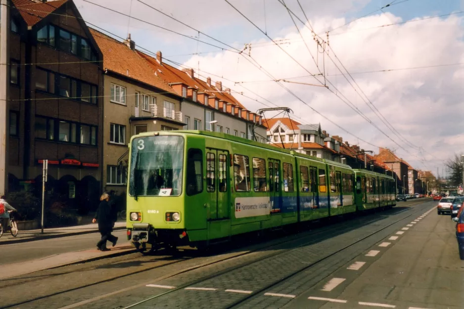 Hannover sporvognslinje 3 med ledvogn 6160 ved Schünemann Platz (2004)