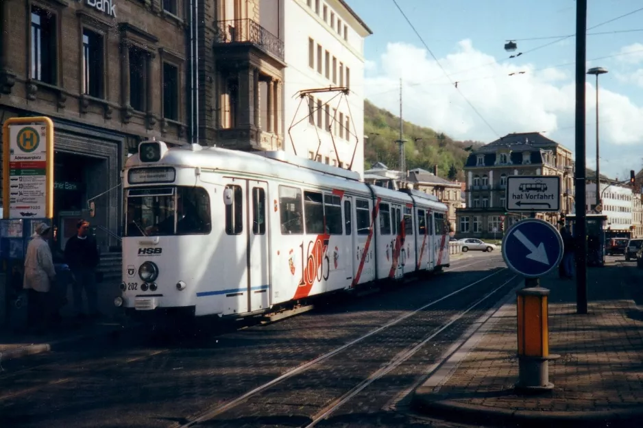 Heidelberg sporvognslinje 23 med ledvogn 202 ved Adenanerplatz (1998)