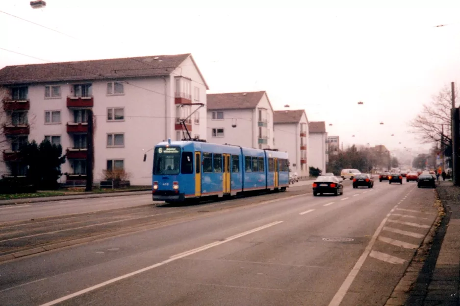 Kassel sporvognslinje 6 med ledvogn 419 nær Katzensprung / Universität (1998)