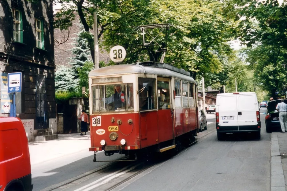 Katowice sporvognslinje T38 med motorvogn 954 "Paulek" på Smolenia (2004)