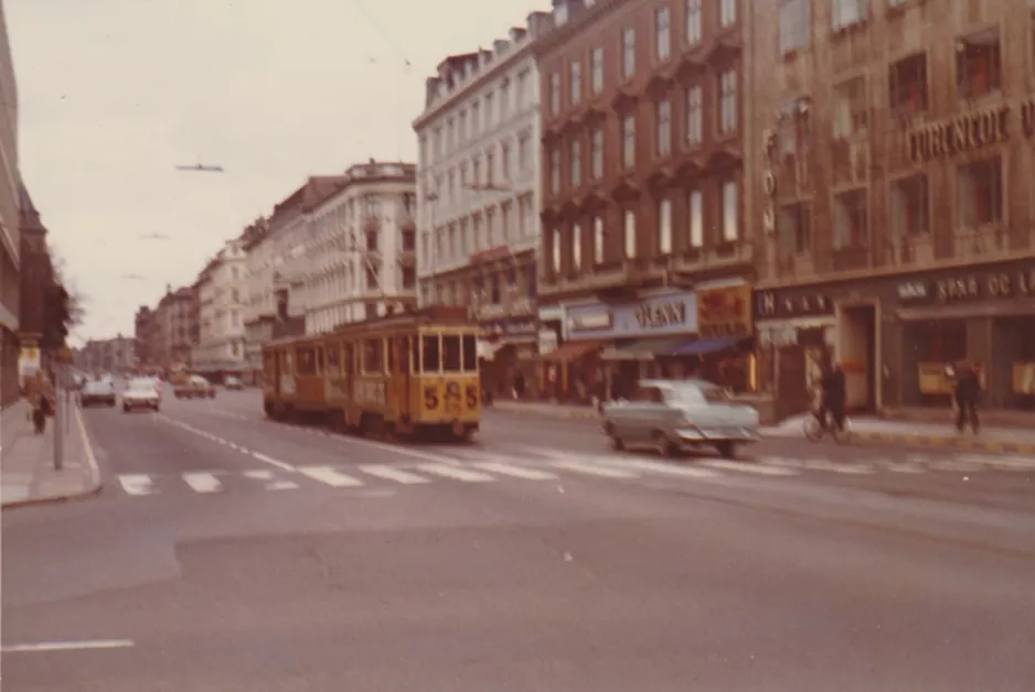 København sporvognslinje 5 med motorvogn 575 på Frederiksborggade (1972)