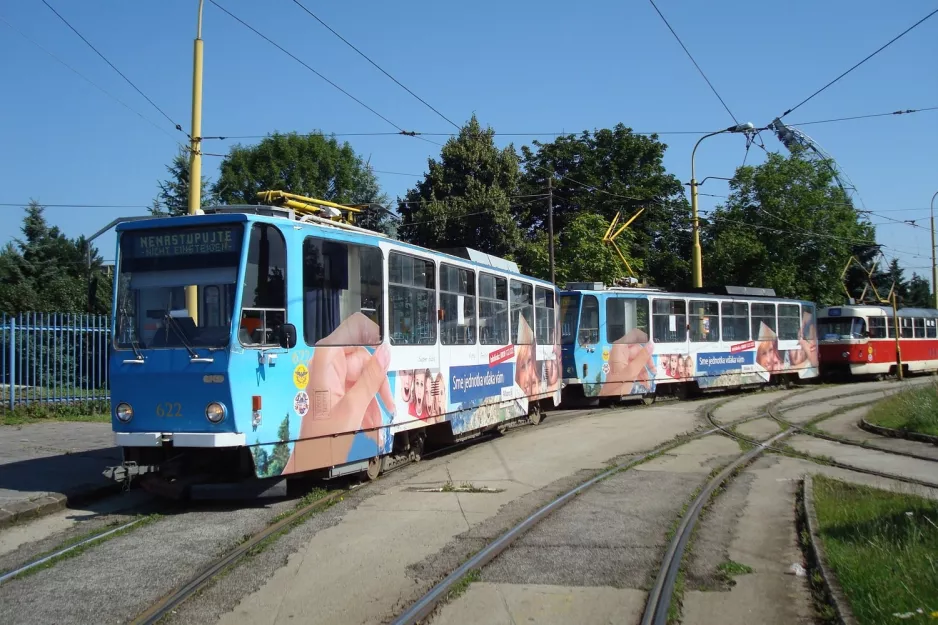 Košice sporvognslinje 9 med motorvogn 622 ved Havlíčkova (2011)