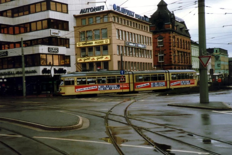 Krefeld sporvognslinje 044  i krydset Ostwall/Am Hauptbahnhof (1988)