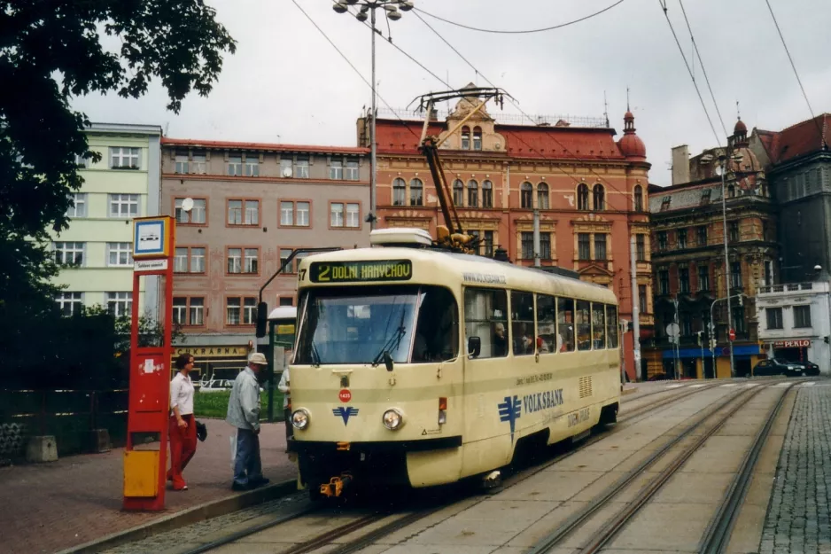 Liberec ekstralinje 2 med motorvogn 67 ved Šaldovo Náměstí (2004)