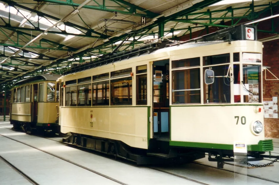 Magdeburg motorvogn 70 på Museumsdepot Sudenburg (2003)