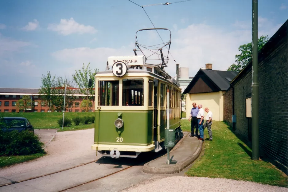 Malmø Museispårvägen med motorvogn 20 ved Bastionen (2002)