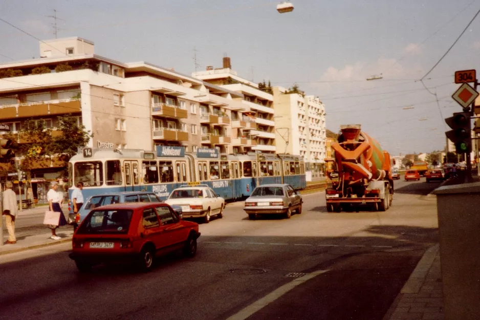 München sporvognslinje 14  nær Schlüsselbergstraße (1982)